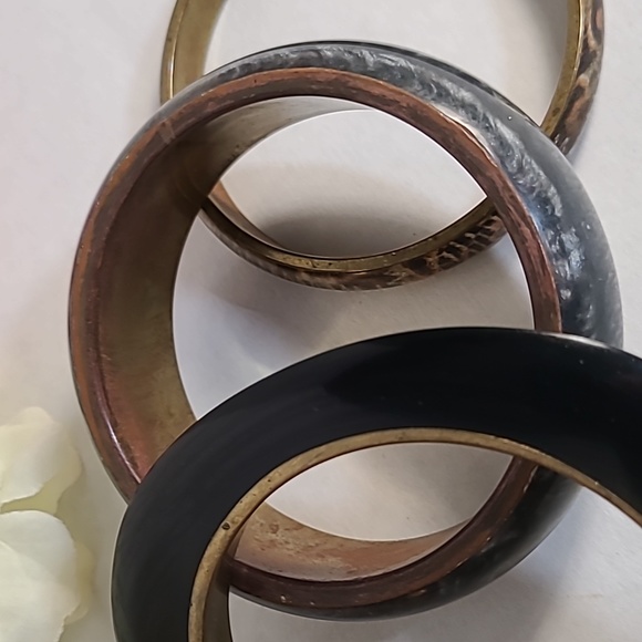 Vintage Brass Bangle Bundle - Picture 4 of 10